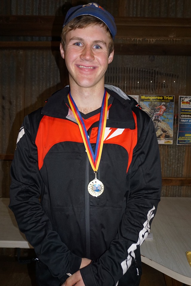 CONNOR HOGAN CROWNED SA 1 AT THE TRIALSPORT & GLOBAL RACING OIL 2019